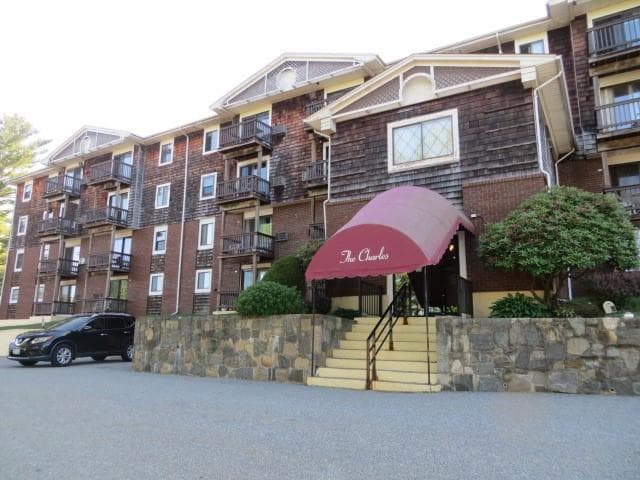 1190 CHARLES Street #63