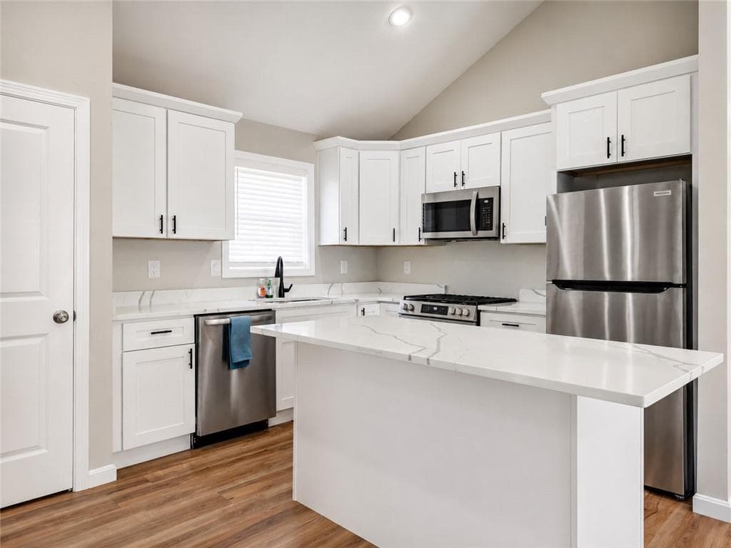 63 Chester Avenue - Photo 3