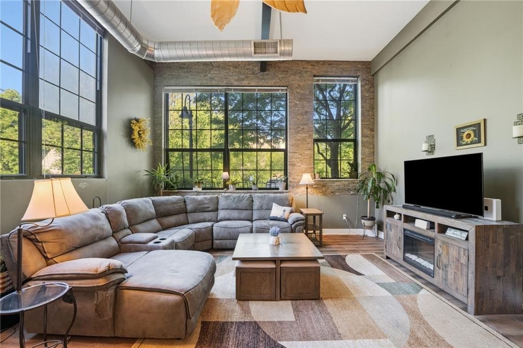 180 Allen Street #101 - Photo 3