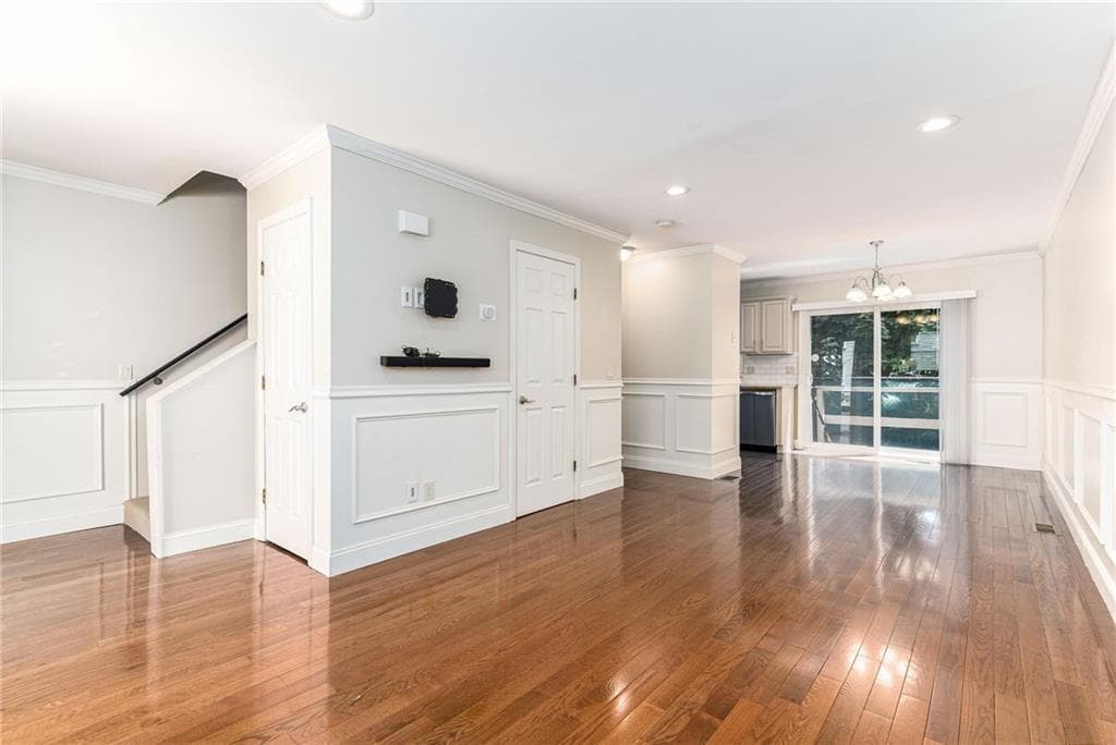 169 Courtland Street #6 - Photo 4