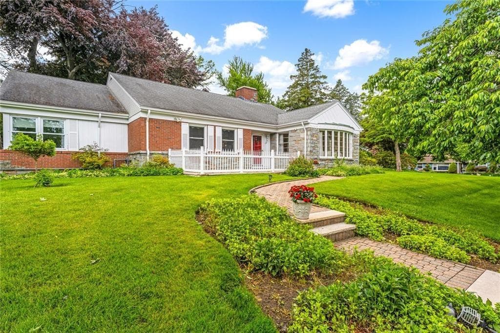 133 Tupelo Hill Drive - Photo 1