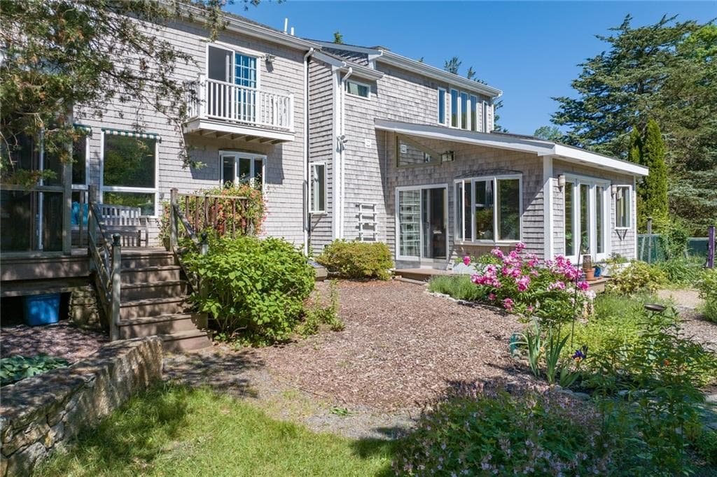 517 Lake Road - Photo 2