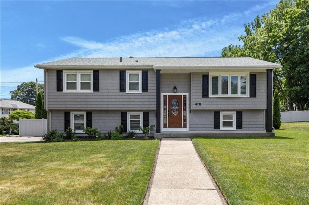 38 Bateman Avenue
