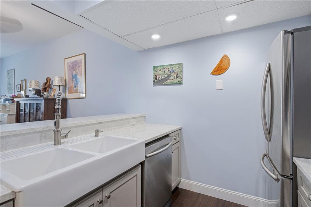 300 Front Street #512 - Photo 5