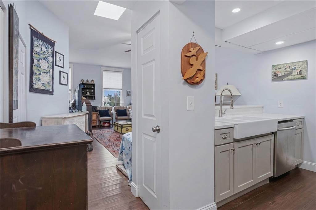 300 Front Street #512 - Photo 4