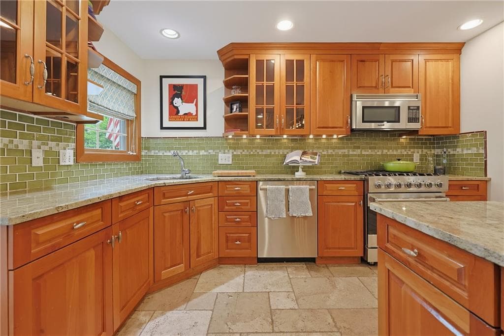 25 Tryon Avenue - Photo 3