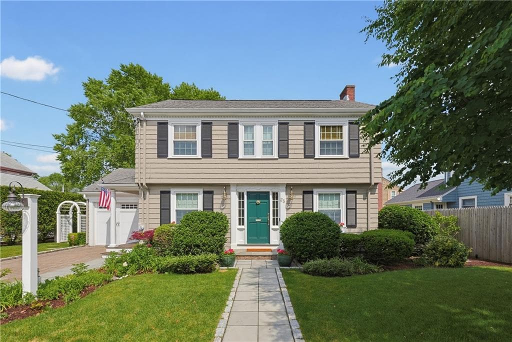 25 Tryon Avenue