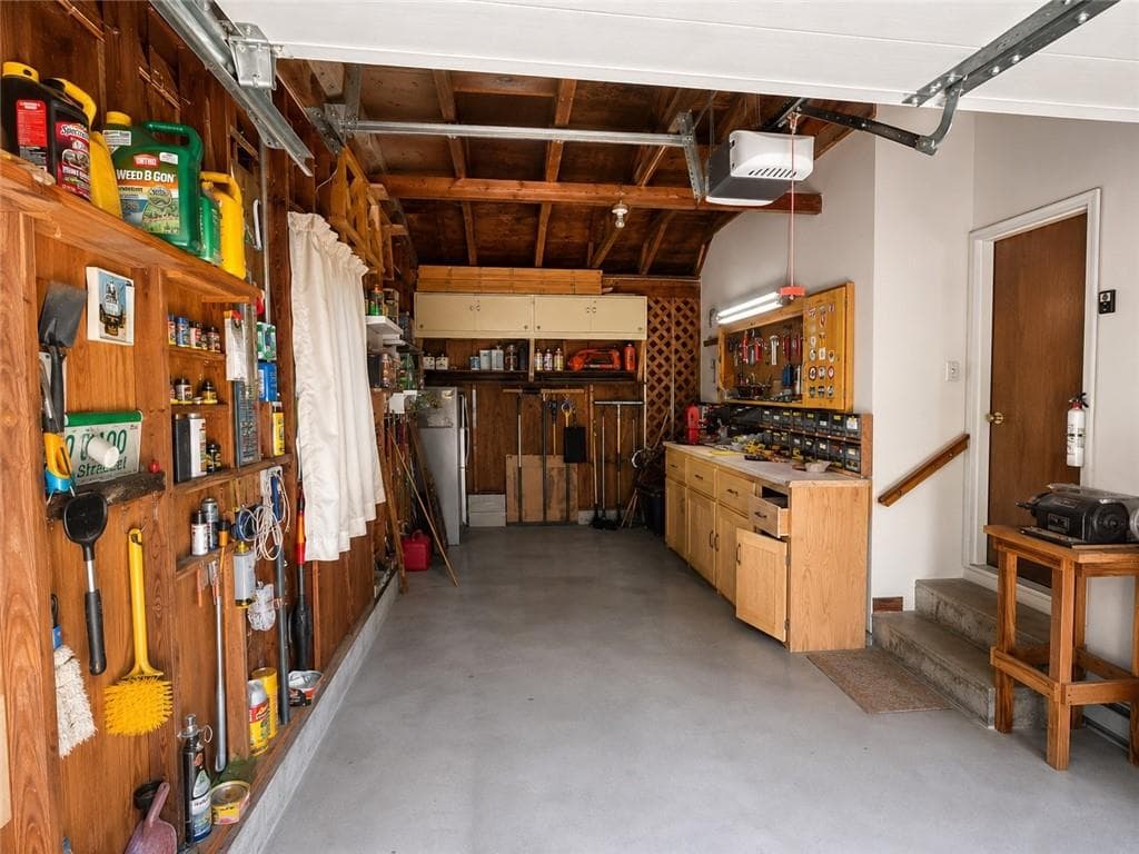 37 Ladeira Avenue - Photo 3