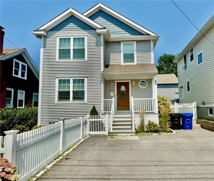 52 Bedlow Avenue