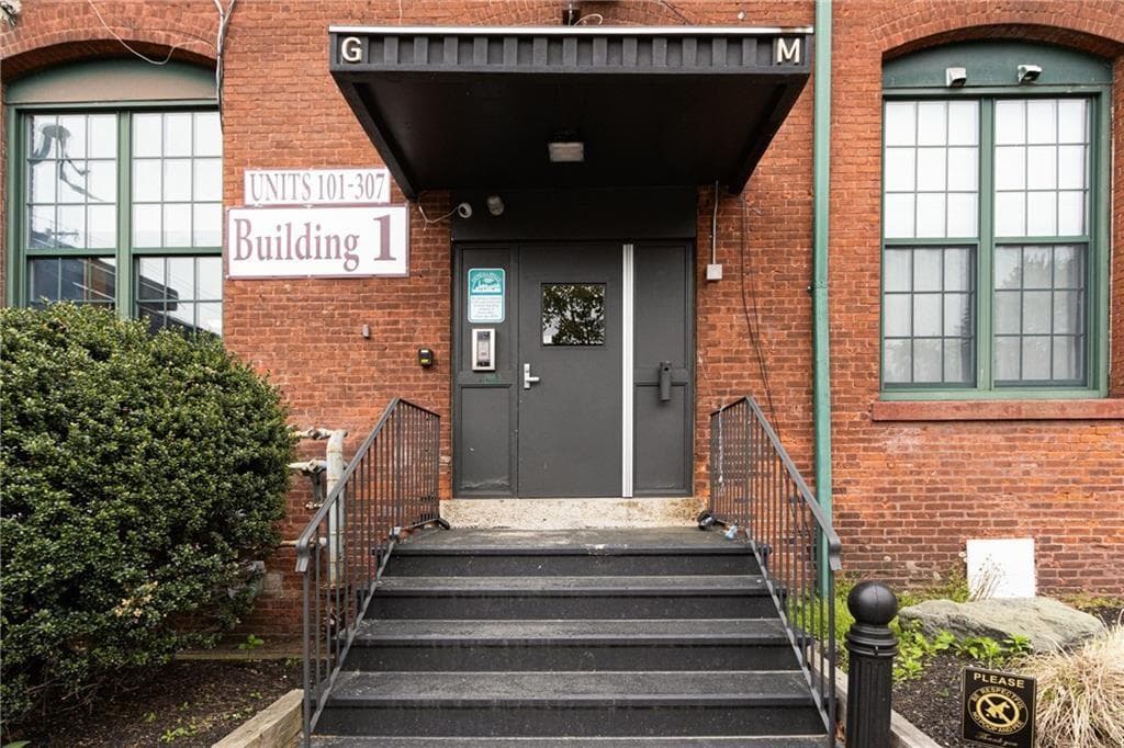 1117 Douglas Avenue #103 - Photo 2