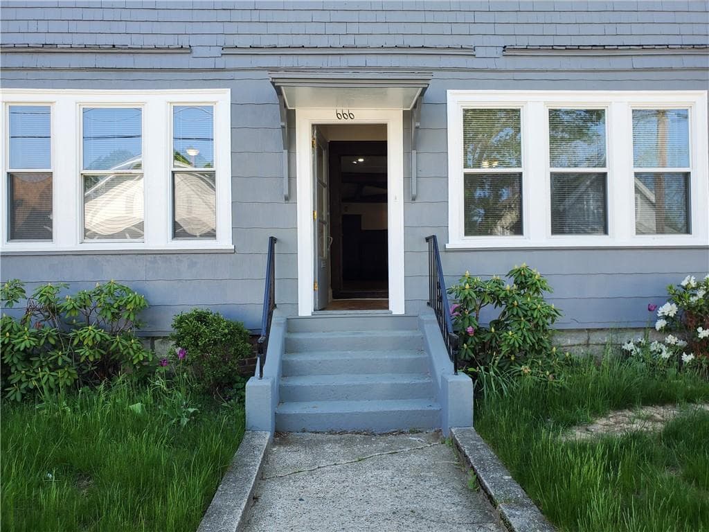 668 Grove Street