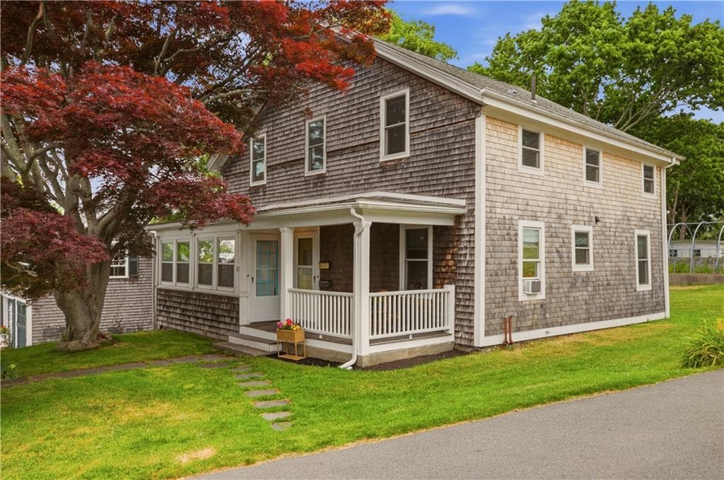 22 South Avenue - Photo 2
