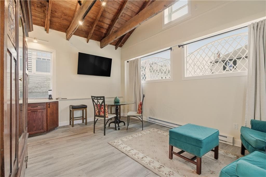 98 Kay Street #4