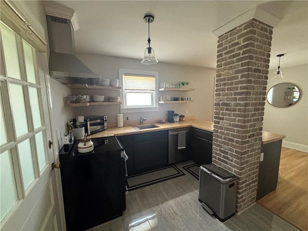111 Cedar Avenue - Photo 4