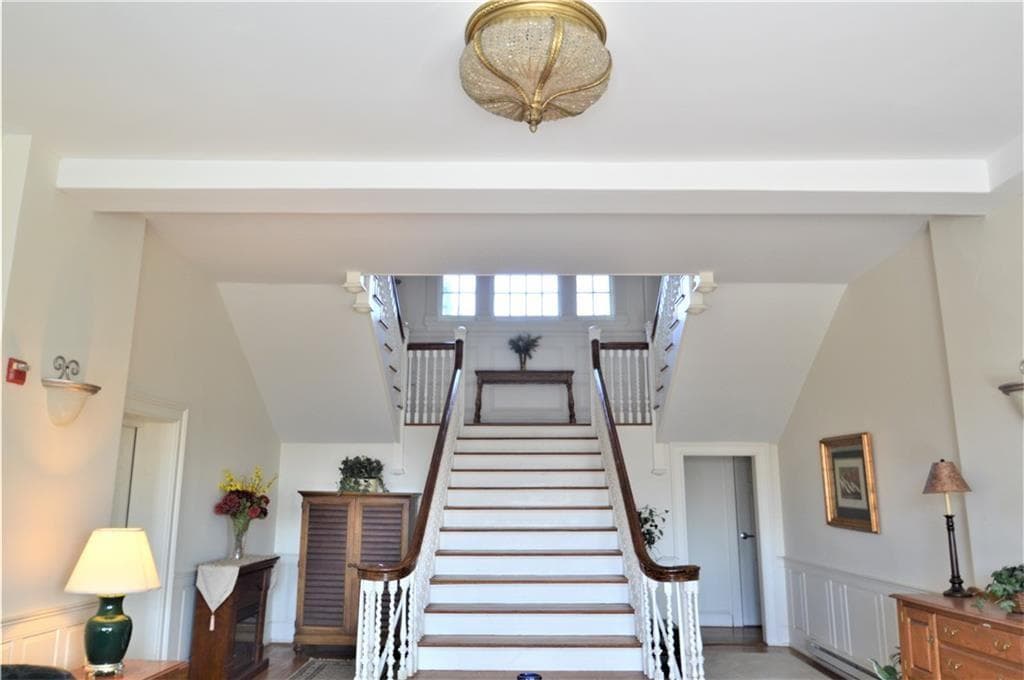 398 Wolcott Avenue #4 - Photo 3