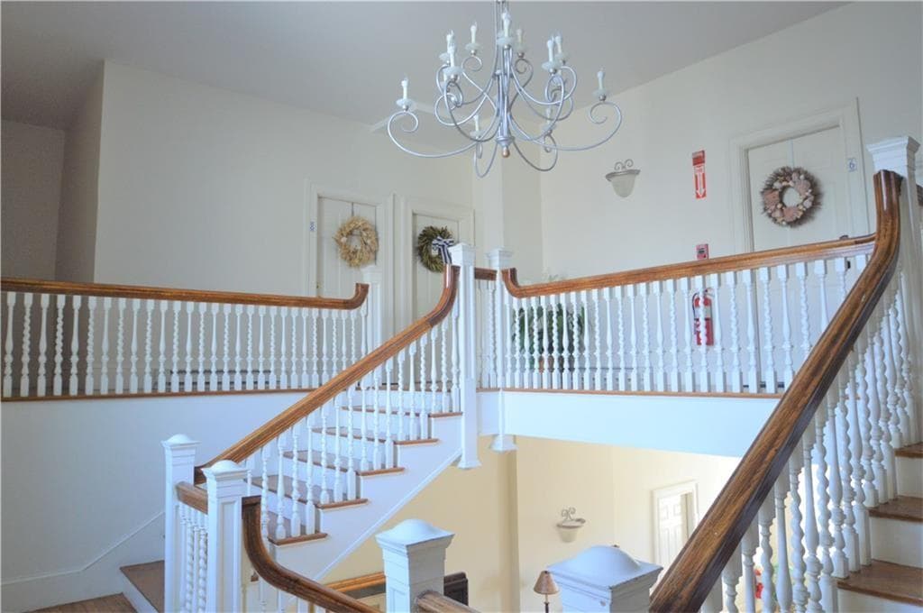 398 Wolcott Avenue #4 - Photo 4