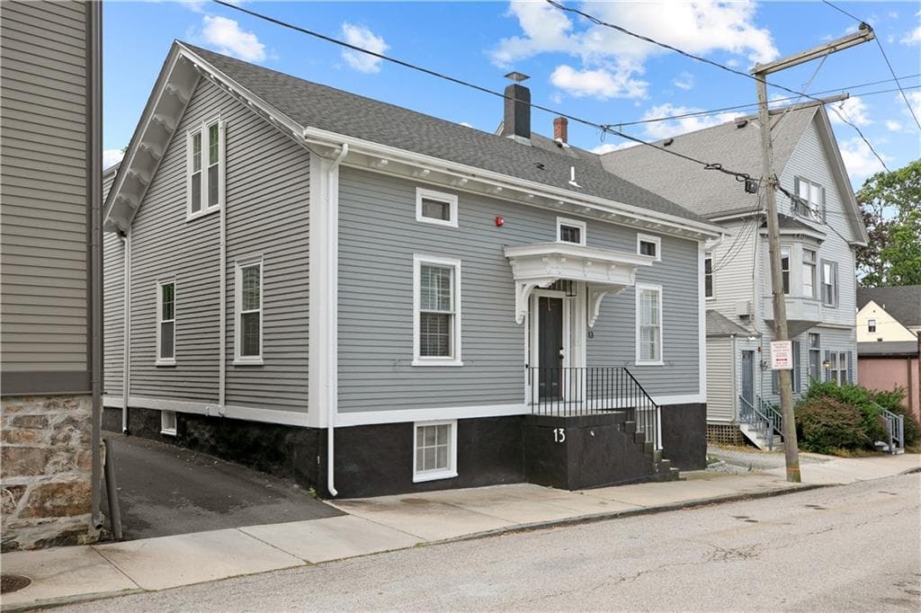 13 Sherman Street #1