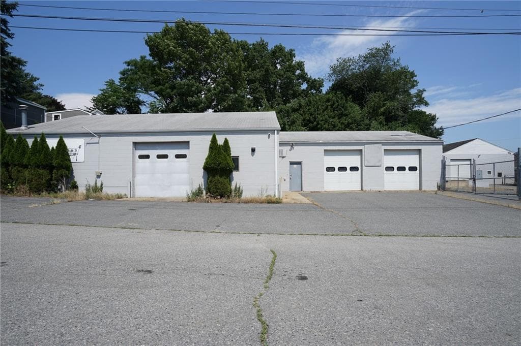 81 Macondray Street - Photo 4