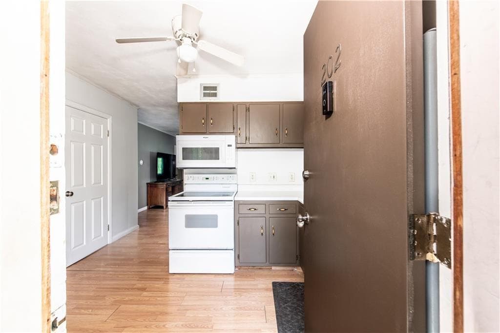 72 W Shore Road #202 - Photo 3