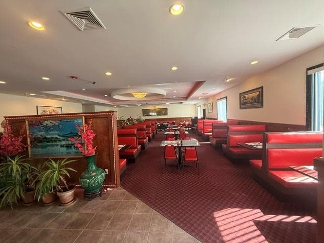 1172 Main Street - Photo 3