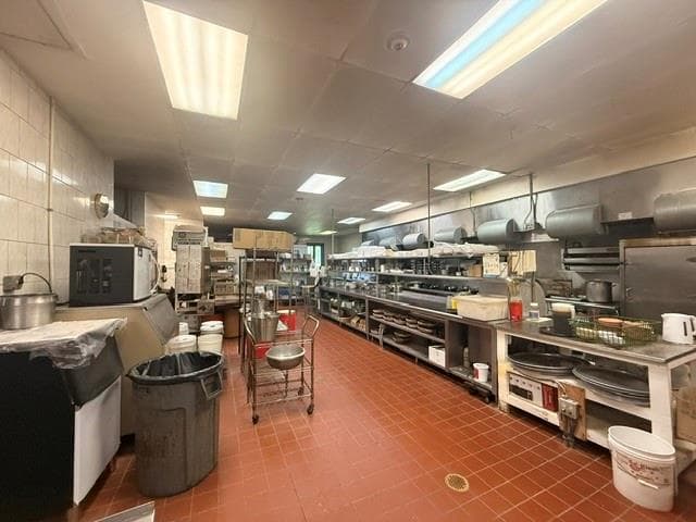 1172 Main Street - Photo 5
