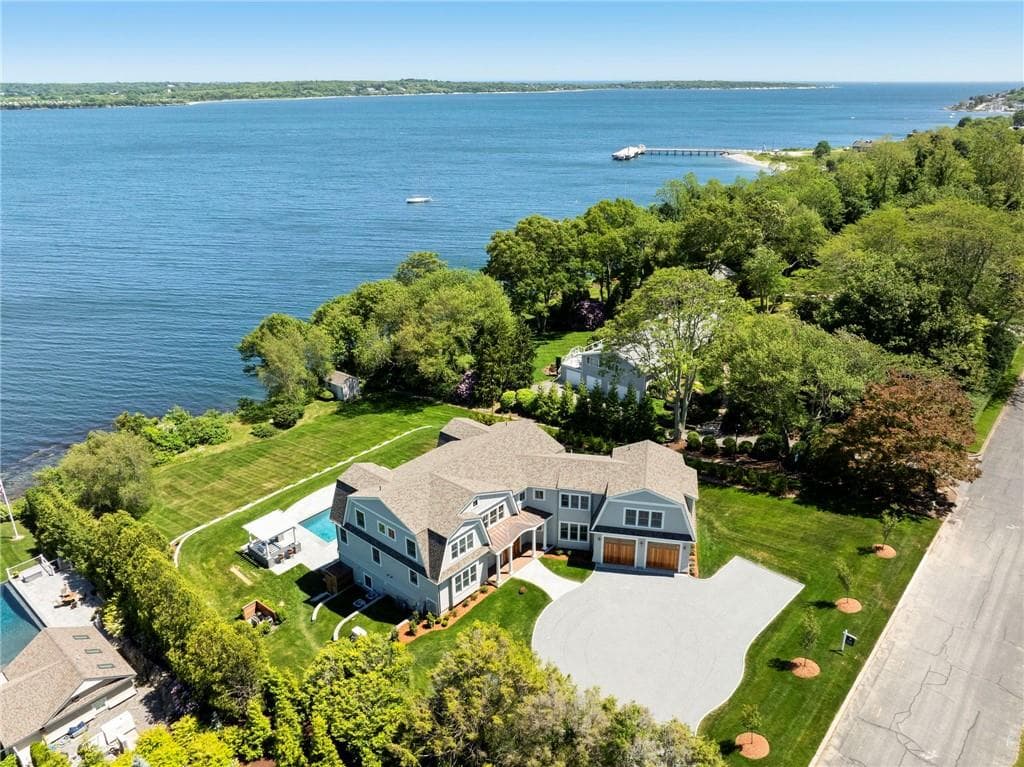 19 Searidge Drive - Photo 2