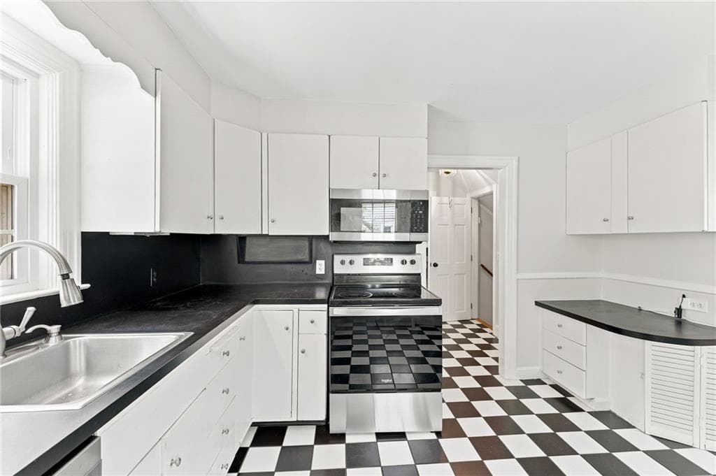130 Ferry Lane - Photo 2