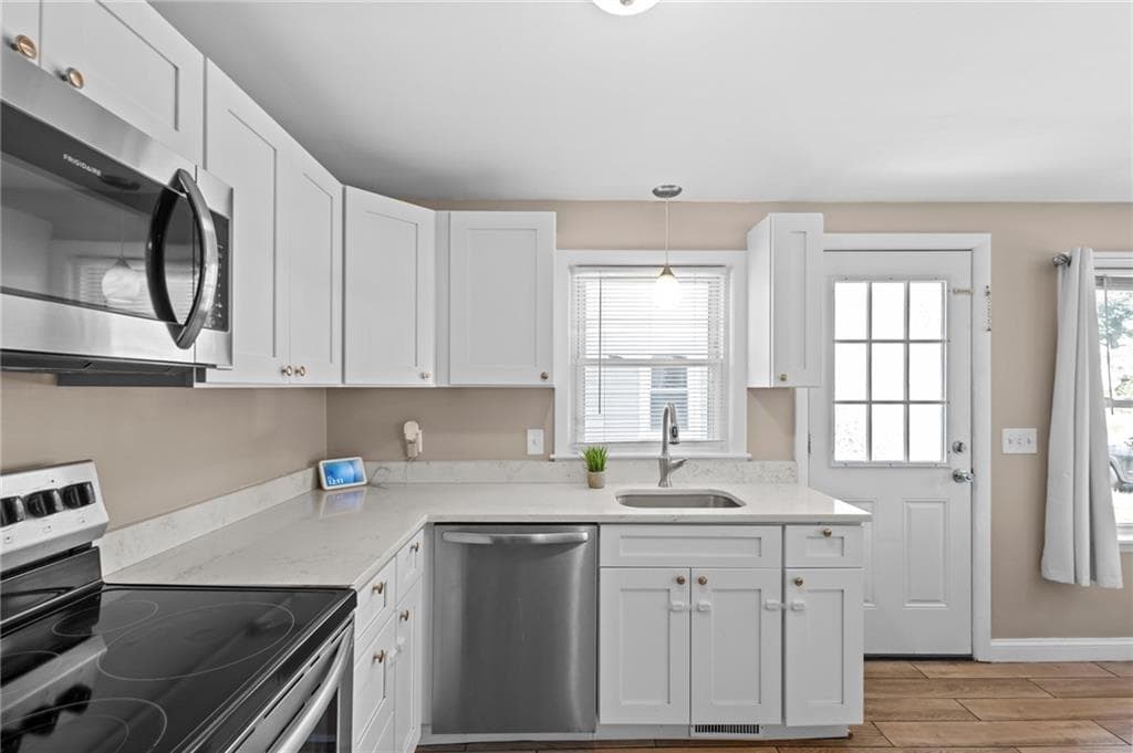 33 Belmont Avenue - Photo 2