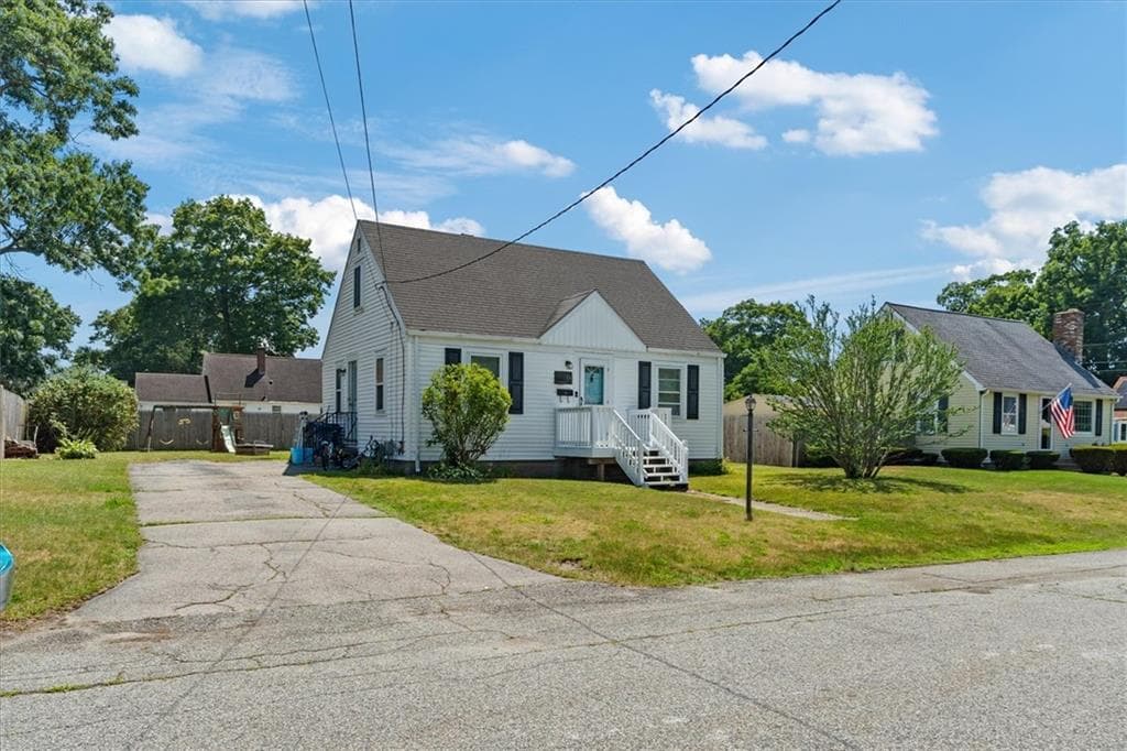 64 Guilford Drive - Photo 2
