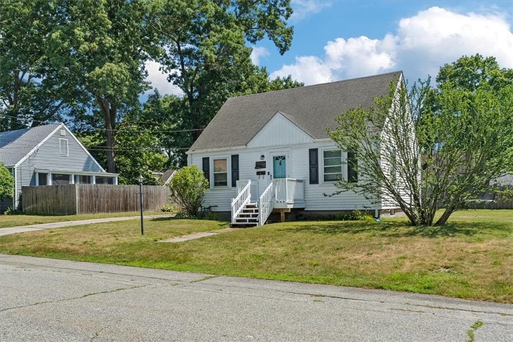 64 Guilford Drive - Photo 3