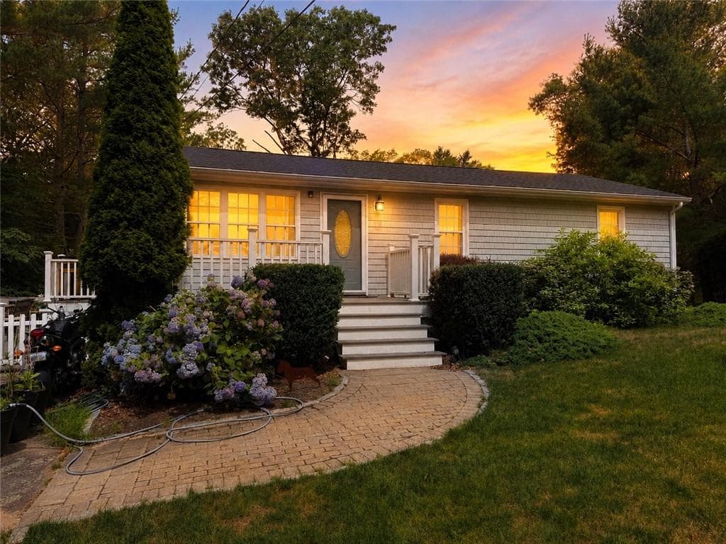 408 Gardiner Road