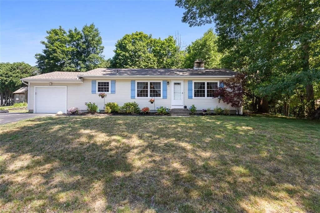 8 Gadoury Avenue - Photo 2