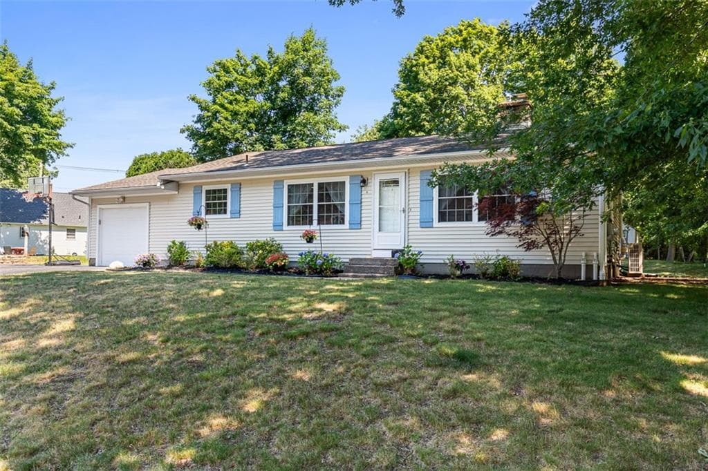 8 Gadoury Avenue - Photo 4