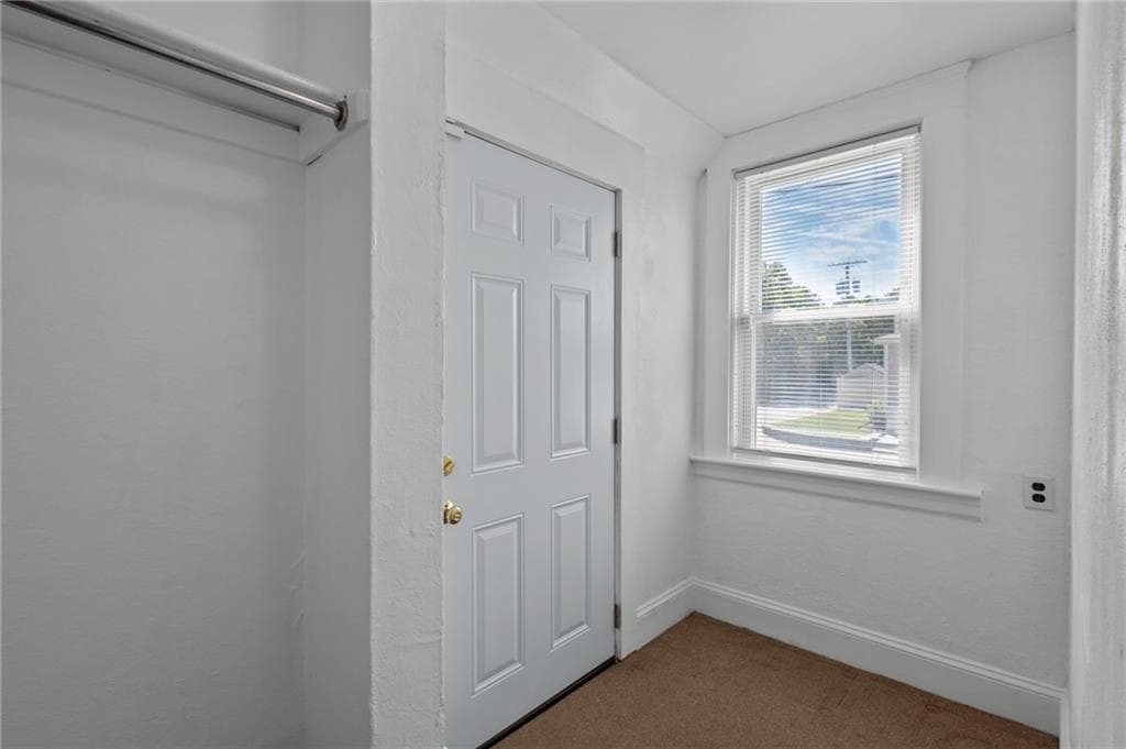 9 Gardner Avenue - Photo 2
