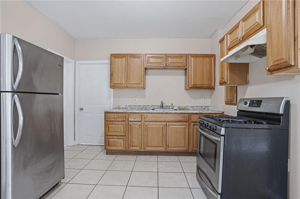 6 Bloomingdale Avenue - Photo 3
