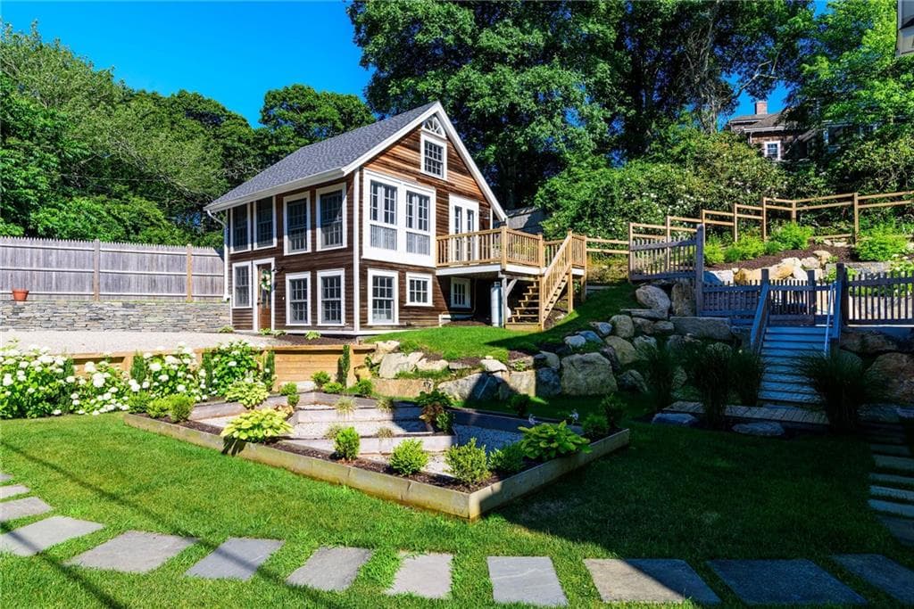 17 East Hills Road - Photo 5