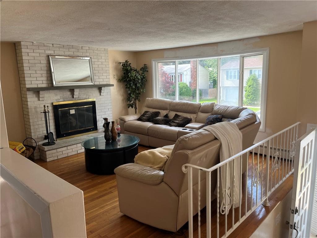 52 Bicentennial Way - Photo 4