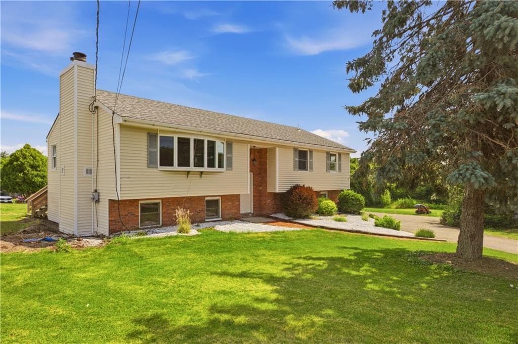 49 Dexter Street - Photo 2