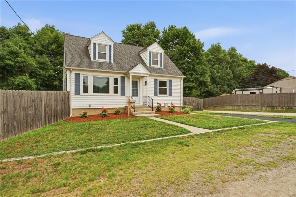 53 Benoit Street - Photo 2