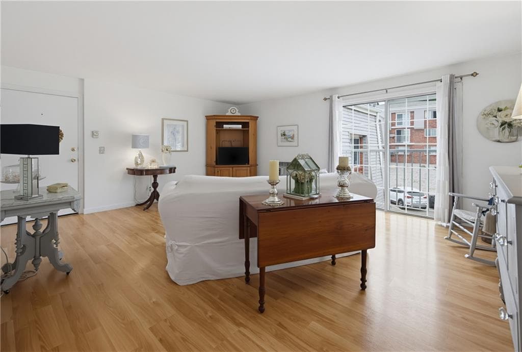 300 Smithfield Road #1-9 - Photo 2