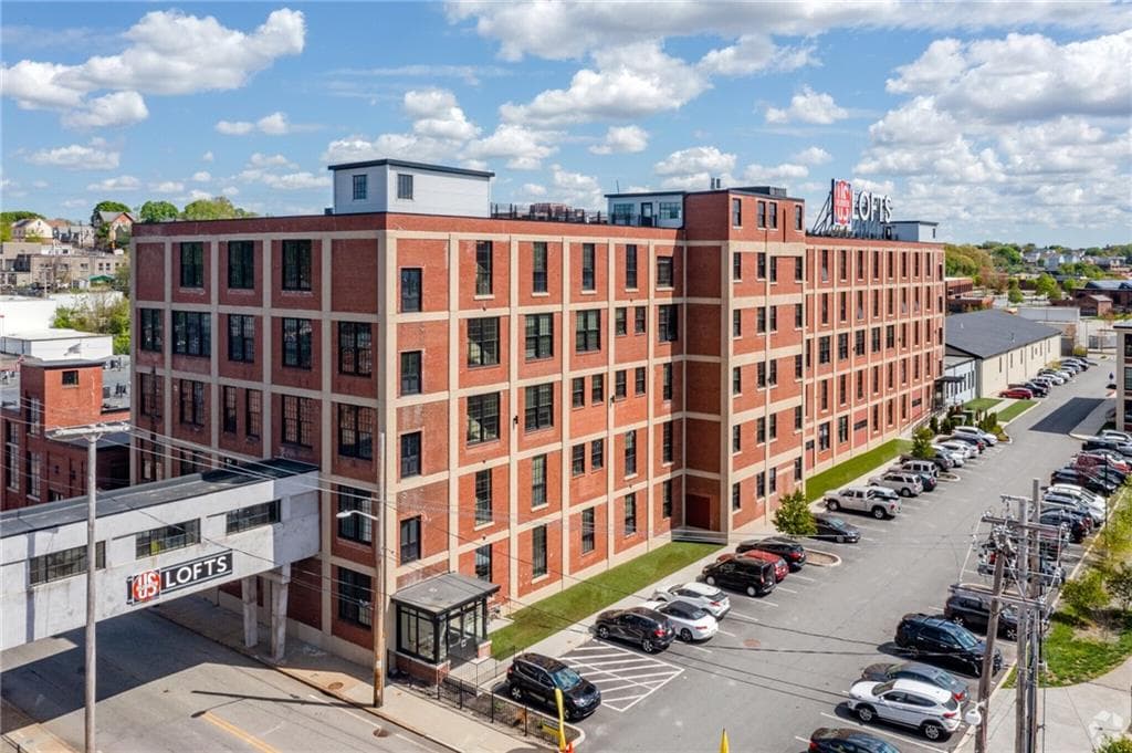 11 Eagle Street #145