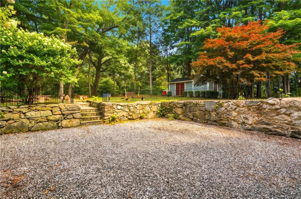 72 Hartford Pike - Photo 3