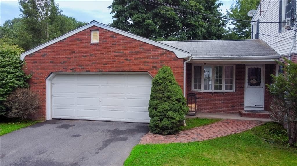 442 Eastview Avenue - Photo 3