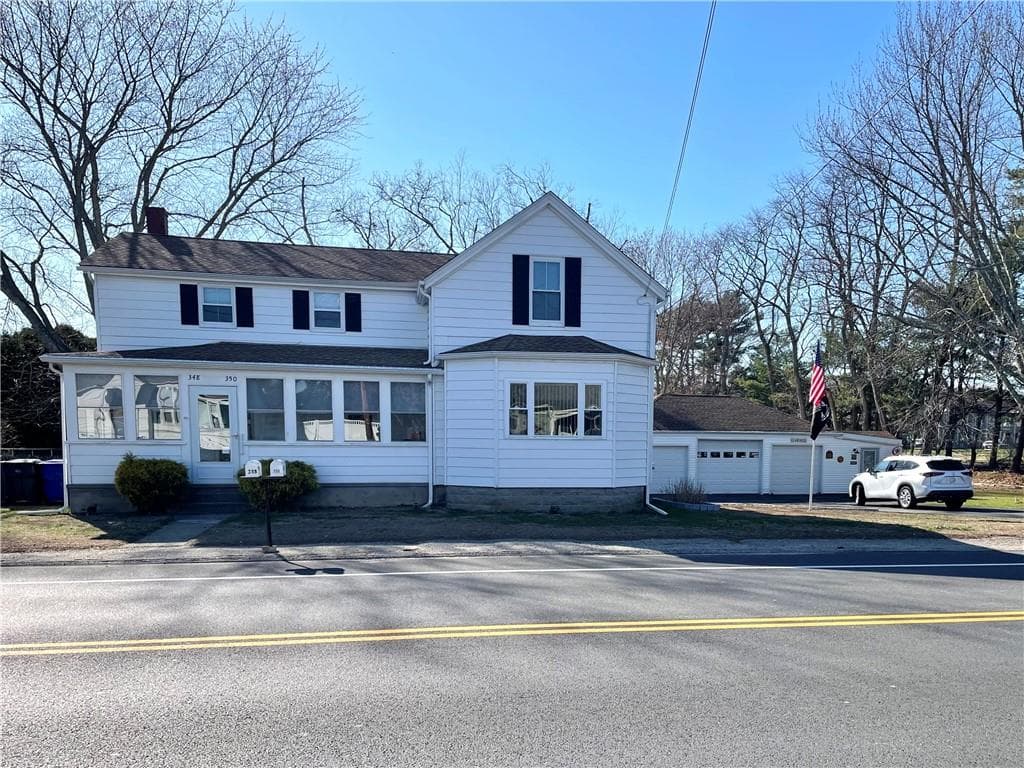 348 MARKET , St - Photo 1