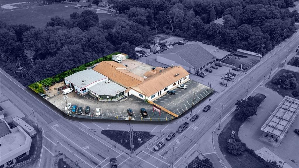 2077 West Shore Road - Photo 1