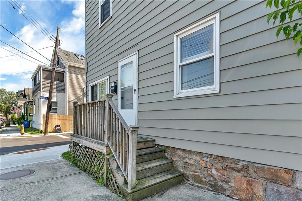 24 Pond Avenue #1 - Photo 3