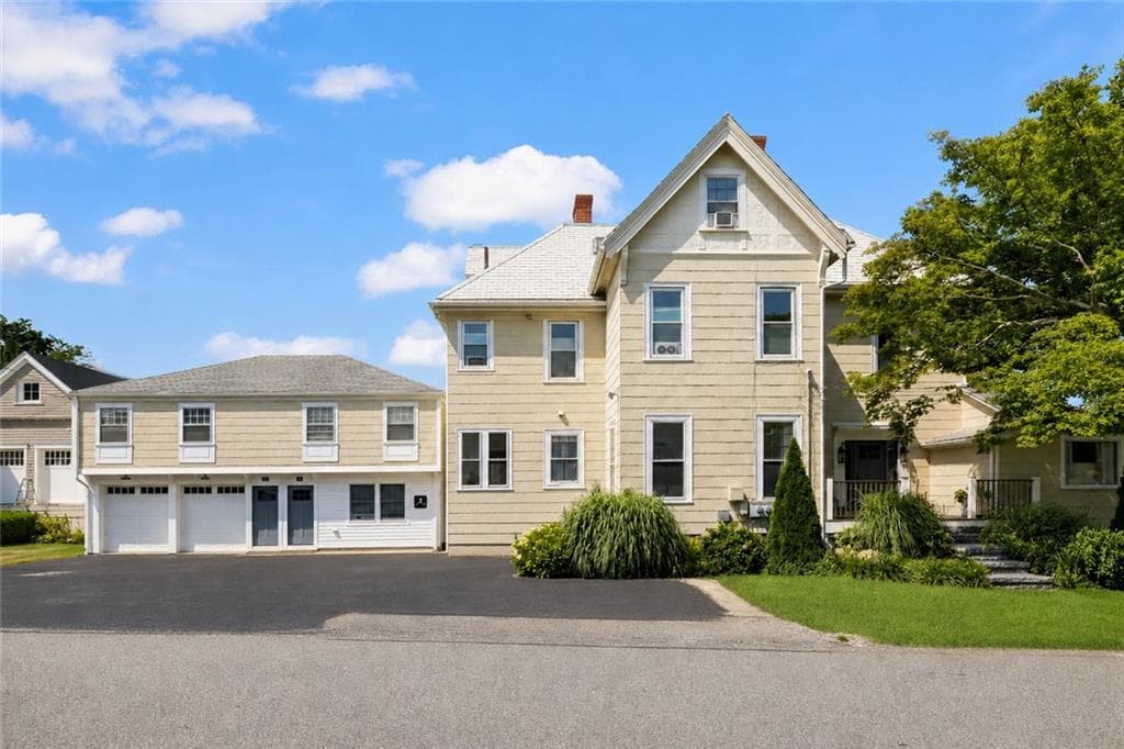 259 Gibbs Avenue #7
