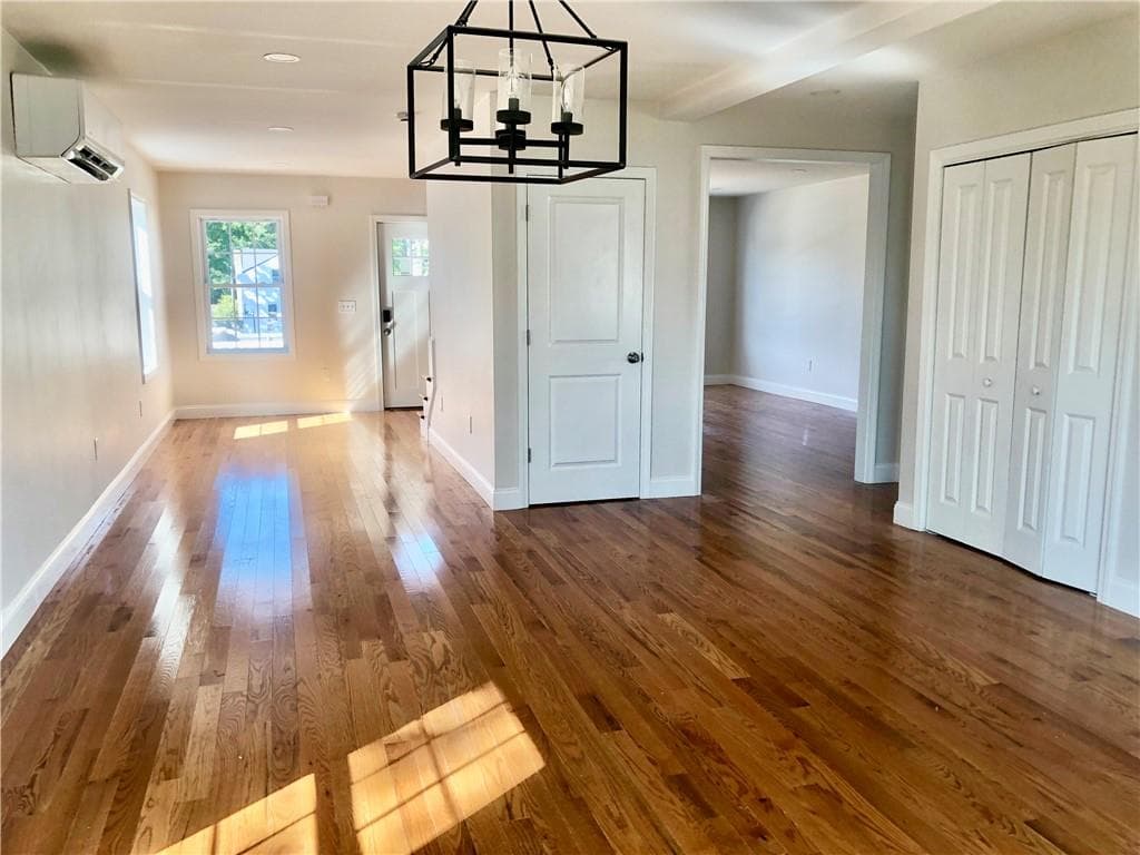 27 Hoppin Avenue - Photo 3