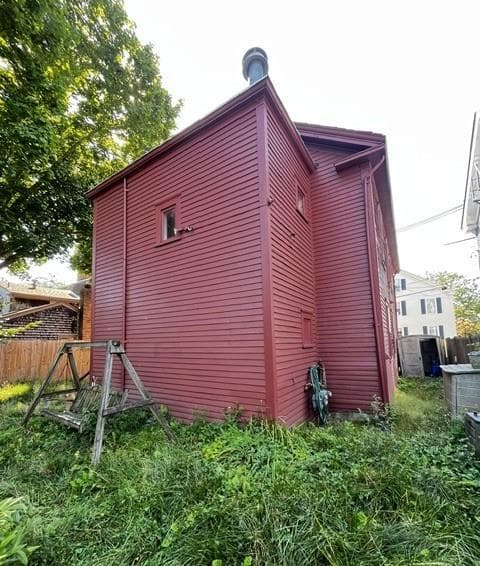 33 Elm Street - Photo 3
