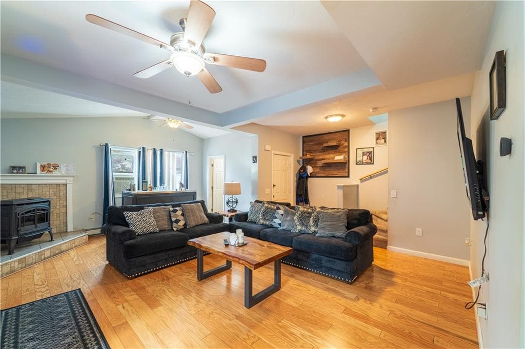 127 Boutwell Street - Photo 4